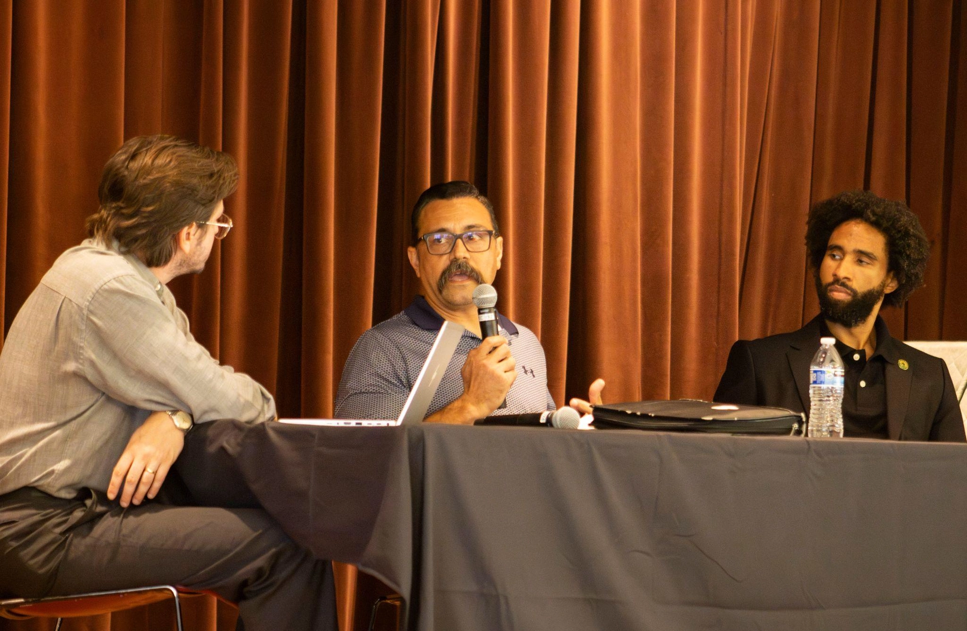 panel talking