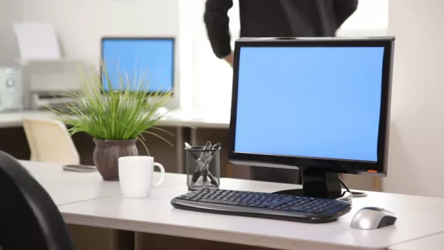4.jpg Office Compter